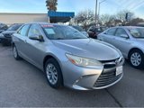 Used 2016 Toyota Camry LE image 3