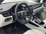 Certified 2025 Porsche Macan image 4