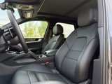 Certified 2024 Porsche Cayenne image 5