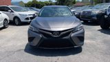 Used 2019 Toyota Camry SE image 2