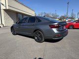 Used 2024 Volkswagen Jetta SE image 5