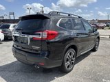 New 2025 Subaru Ascent Limited image 3