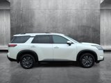 Used 2024 Nissan Pathfinder SV image 4