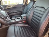 Used 2023 Ford Edge SEL w/ Convenience Package image 3