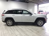 Used 2023 Jeep Grand Cherokee Limited image 6