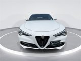 Used 2023 Alfa Romeo Stelvio Sprint image 5