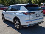 New 2025 Mitsubishi Outlander SE image 6