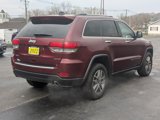 Certified 2022 Jeep Grand Cherokee Limited image 3