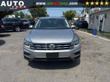 Used 2020 Volkswagen Tiguan SE w/ Panoramic Sunroof Package image 2