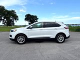 Used 2022 Ford Edge SEL w/ Convenience Package image 4