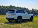 New 2025 Jeep Grand Cherokee Altitude image 4