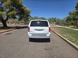 Used 2017 Dodge Grand Caravan SE image 6