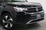 Used 2024 Volkswagen Taos SE w/ Panoramic Sunroof Package image 3