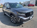 New 2025 Honda Pilot Touring image 2