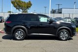 New 2025 Nissan Pathfinder SL image 4