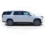 New 2025 Chevrolet Suburban High Country image 2