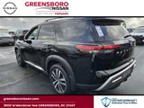 New 2025 Nissan Pathfinder Platinum image 5