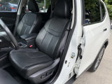 Used 2016 Nissan Rogue SL image 5
