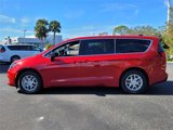 Used 2025 Chrysler Voyager LX image 4