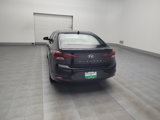Used 2020 Hyundai Elantra SEL image 6