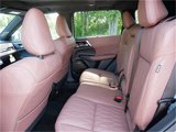 New 2025 Mitsubishi Outlander SEL image 5