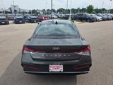Used 2024 Hyundai Elantra SEL image 4