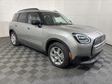 New 2025 MINI Cooper Countryman S E w/ Comfort Package Max image 4
