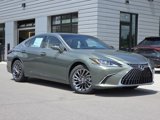 New 2025 Lexus ES 350 Luxury image 2