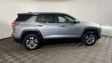 New 2026 Chevrolet Equinox LT w/ Convenience Package II image 3