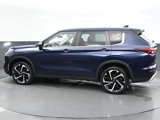 Used 2023 Mitsubishi Outlander SE image 5