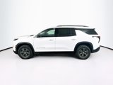 Used 2024 Chevrolet Traverse LT image 4