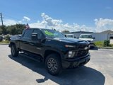 Used 2024 Chevrolet Silverado 2500 Custom w/ Custom Value Package image 3