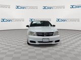 Used 2013 Dodge Avenger SE image 3