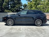 Used 2023 Porsche Cayenne S Platinum image 2