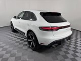 Certified 2025 Porsche Macan image 3