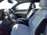 New 2025 Volkswagen Atlas Cross Sport SEL Premium R-Line image 2
