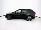 Used 2025 Volvo XC60 B5 Plus image 4