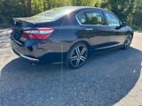 Used 2017 Honda Accord Sport Special Edition image 5