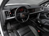 Certified 2024 Porsche Cayenne image 4