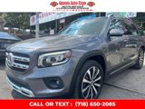 Used 2022 Mercedes-Benz GLB 250 4MATIC w/ Premium Package Lite image 2