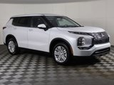 New 2024 Mitsubishi Outlander ES image 2