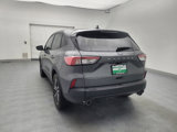 Used 2022 Ford Escape SE image 6