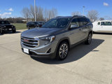 Used 2021 GMC Terrain SLT image 2