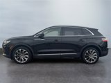 Used 2022 Lincoln Nautilus Reserve w/ Luxury Package image 2