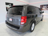 Used 2020 Dodge Grand Caravan SXT image 3