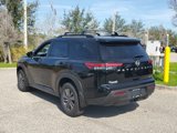New 2025 Nissan Pathfinder SV w/ SV Premium Package image 4