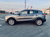 Used 2020 Nissan Rogue Sport SV w/ Technology Package image 3