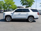 Used 2024 GMC Yukon SLT w/ SLT Premium Package image 4