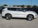 New 2025 Mitsubishi Outlander SE image 2