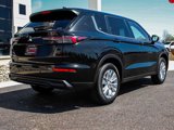 New 2025 Mitsubishi Outlander ES image 6